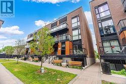 302 - 26 COLES AVENUE Vaughan, ON L4L 0J1