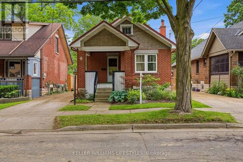 15 LYNDHURST PLACE  London South (South F), ON N6C 4H7