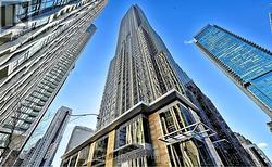3310 - 11 YORKVILLE AVENUE Toronto, ON M4W 0B7