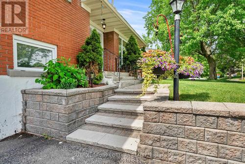 1166 Whitmore Avenue, Ottawa, ON 