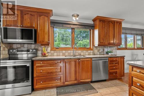 1166 Whitmore Avenue, Ottawa, ON 