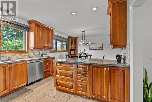 1166 Whitmore Avenue, Ottawa, ON 