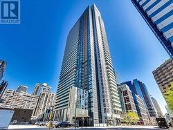 601 - 300 FRONT STREET Toronto, ON M5V 0E9