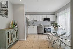 39 PINEWOODS Drive Unit# 35  Stoney Creek, ON L8J 3Z4