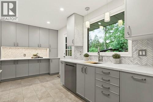 417 Meadowhill Road, Burlington, ON 