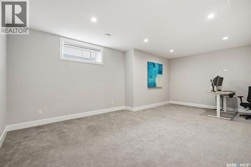 322 Dagnone Crescent, Saskatoon, SK 