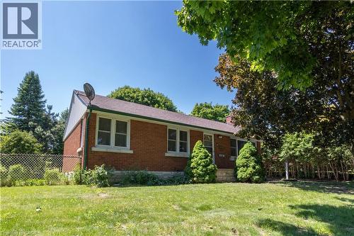 6 Richard Avenue, Simcoe, ON 