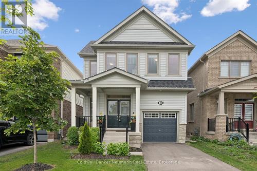 43 HARPIN WAY W  Centre Wellington (Fergus), ON N1M 0H8