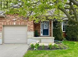 105 SPENCER DRIVE Centre Wellington (Elora/Salem), ON N0B 1S0