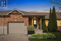 105 SPENCER DRIVE Centre Wellington (Elora/Salem), ON N0B 1S0