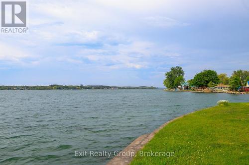 87 EVERGREEN LANE  Brighton, ON K0K 1L0