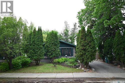 75 Richmond Crescent, Saskatoon, SK 