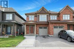 702 VIVERA PLACE Ottawa, ON K2S 2M8