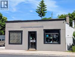 968-970 WYANDOTTE STREET West Windsor, ON N9A 5Y2