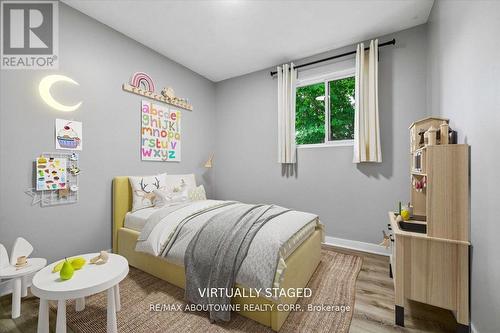 2367 Middlesmoor Crescent, Burlington, ON 