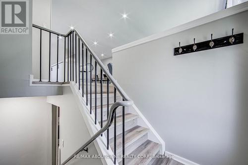 2367 Middlesmoor Crescent, Burlington, ON 