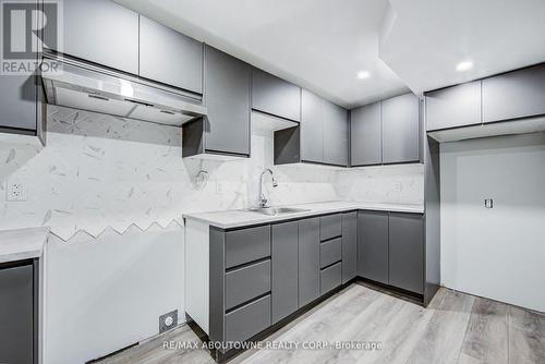 2367 Middlesmoor Crescent, Burlington, ON 
