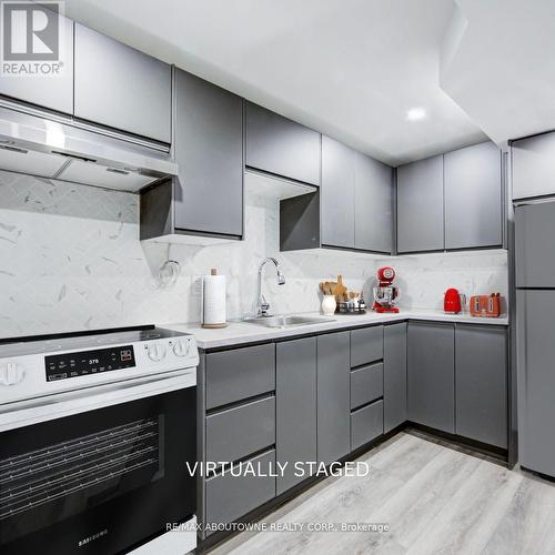 2367 Middlesmoor Crescent, Burlington, ON 