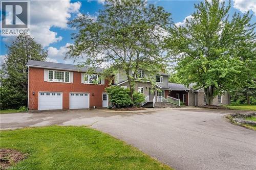 2220 Britannia Road, Burlington, ON 