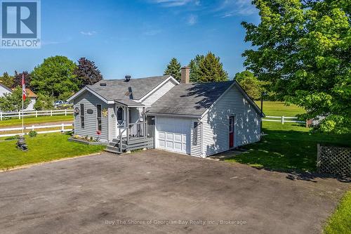 17 Balm Beach Road E, Tiny (Perkinsfield), ON 