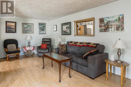 17 Balm Beach Road E, Tiny (Perkinsfield), ON 
