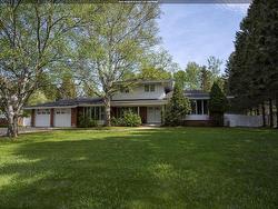 2108 FREEMAN Drive Thunder Bay, ON P7K 1H3