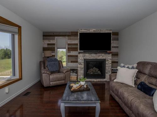 41 Fraser Road, Thunder Bay, ON 