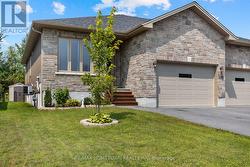 8 BILLINGS AVENUE W South Dundas, ON K0E 1K0