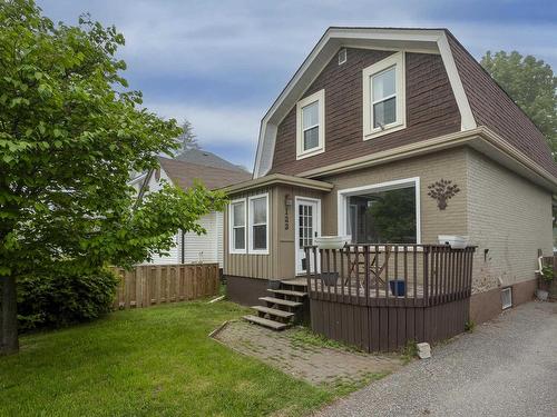 123 FRANCIS Street W  Thunder Bay, ON P7E 4B8