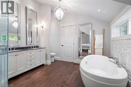 58 Central Drive, Hamilton, ON 