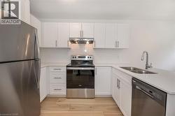 81 WOODMAN Drive N  Hamilton, ON L8H 2M5