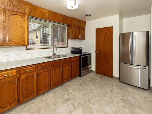 641 Catherine Street, Thunder Bay, ON 