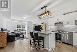 303 - 110 GREW BOULEVARD Georgina, ON L0E 1L0