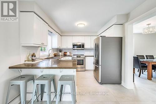 2 Grace Crescent, Barrie, ON 