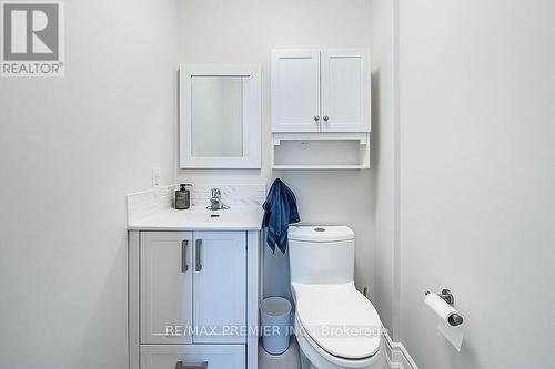 2 Grace Crescent, Barrie, ON 