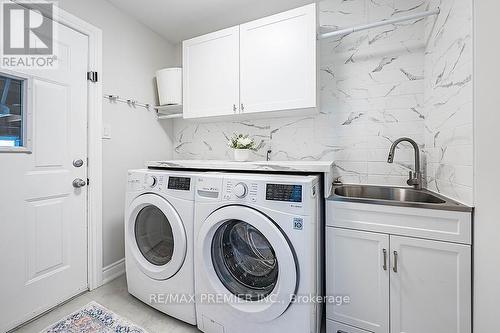 2 Grace Crescent, Barrie, ON 