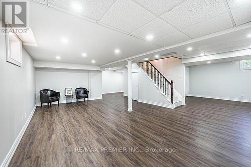 2 Grace Crescent, Barrie, ON 