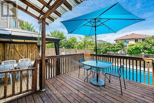 2 Grace Crescent, Barrie, ON 