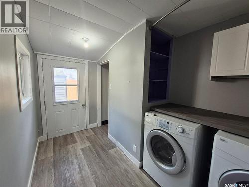 826 Chaplin Street E, Swift Current, SK 