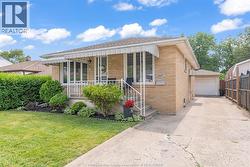 2471 CHANDLER ROAD Windsor, ON N8W 4A7
