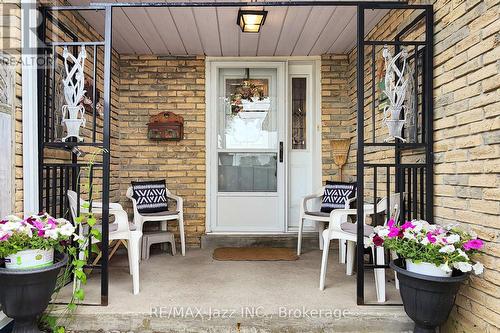 115 GLOVERS ROAD  Oshawa (Samac), ON L1G 3Y1
