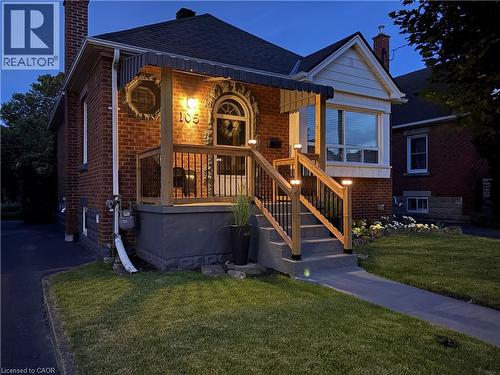 105 Weir Street S, Hamilton, ON 