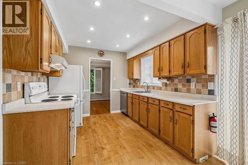 668 Bridle Wood, Burlington, ON 