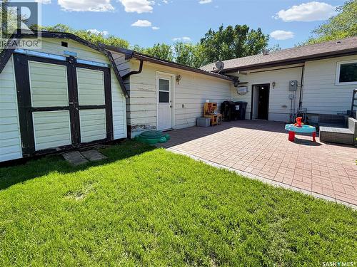 1114 Arcola Street, Esterhazy, SK 