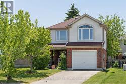 31 LANG COURT Kawartha Lakes (Lindsay), ON K9V 6E5
