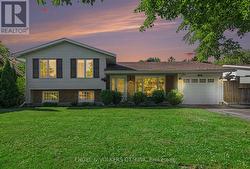1299 ALLOWAY CRESCENT  Ottawa, ON K1K 3Y9
