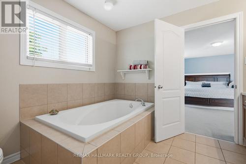 800 Long Point Circle, Ottawa, ON 