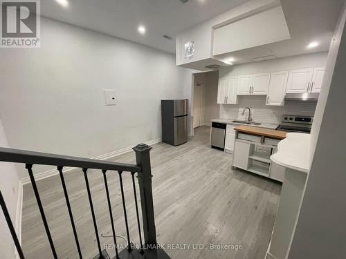 414 Dundas Street E, Toronto, ON 