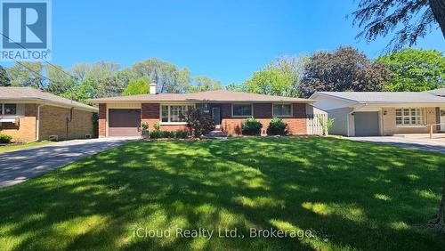 1066 Marley Crescent, Burlington, ON 