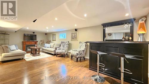 1066 Marley Crescent, Burlington, ON 